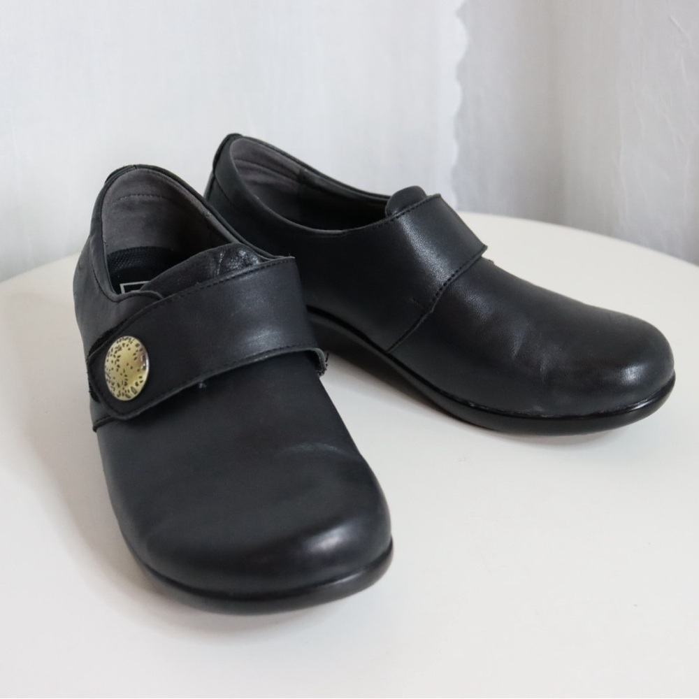 PROPET Women’s Autumn Shoes | Leather Mary Jane Comfort Shoes